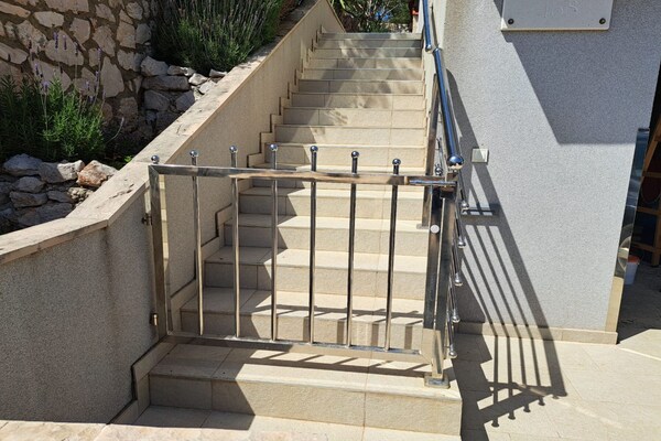 Foto van Villa Lavanda Korčula - Five Bedroom Villa with Pool and Sea View - stairs