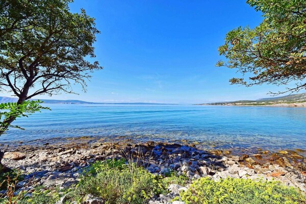 Foto van Vakantiehuis met zwembad in Klenovica - Vakantiehuis in Klenovica - AreaSummer20KM