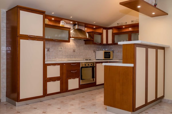 Foto van Guest House Villa Anggela - Two Bedroom Apartment with Balcony and Sea View - Kitchen
