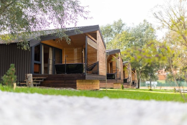 Foto van Halicanum Glamping Peaceful Retreat Resort 2 - Vakantiehuis in Sveti Martin na Muri - Outdoor