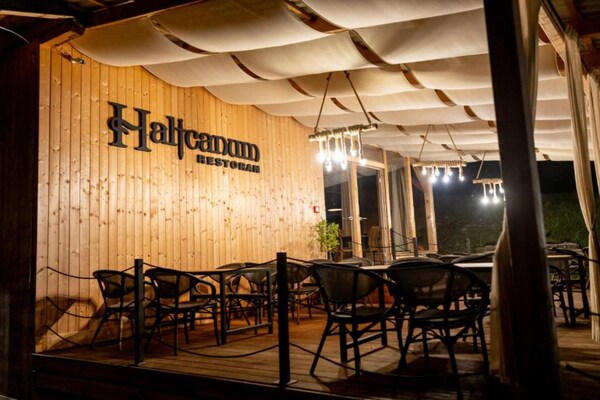 Foto van Halicanum Glamping Peaceful Retreat Resort 2 - Vakantiehuis in Sveti Martin na Muri - Outdoor