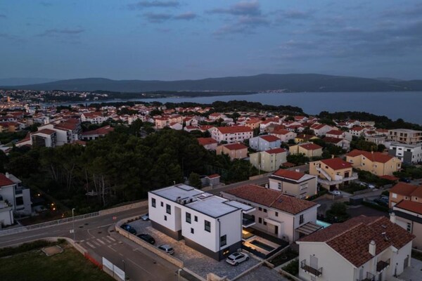 Foto van Charming Apartment Island Krk - Three Bedroom Apartment - Outdoor