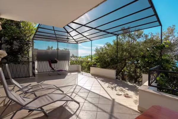 Foto van Blue Magic Apartment - Two Bedroom Apartment with Sea View and Terrace - Terrace