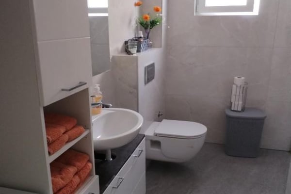 Foto van Classic One Bedroom Apartment with Terrace - Vakantiehuis in Povljana - BathRoom