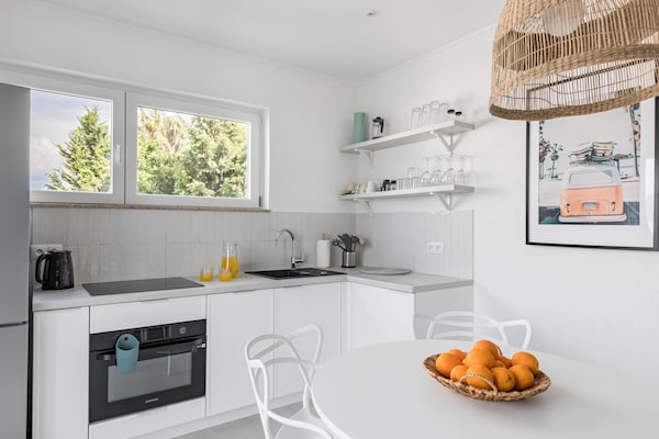 Foto van Modern appartement met zwembad en terras - Vakantiehuis in Slatine - Kitchen