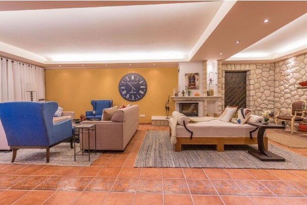 Foto van Charmant vakantiehuis in Bribir met privézwembad - Vakantiehuis in Bribir - LivingRoom