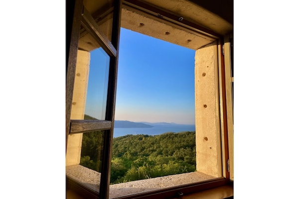 Foto van Blokhut met 6 slaapkamers - Vakantiehuis in Moscenicka Draga - Untagged