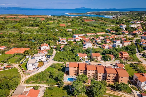 Foto van 4 gasten appartement in Medulin - Vakantiehuis in Ližnjan - Outdoor