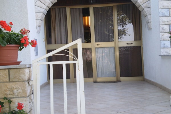 Foto van Licul Moderne retraite - Vakantiehuis in Nova Vas (POREC) - HallReception