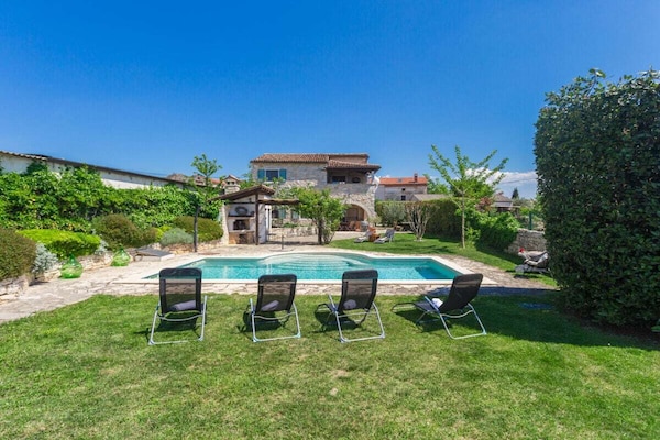 Foto van Casa Orah met zwembad - Comfortabele vakantiewoning - Untagged