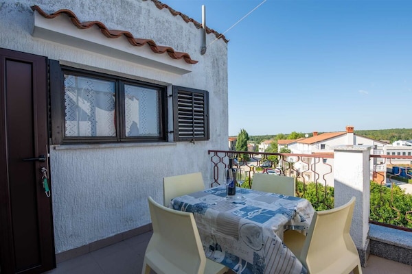 Foto van Appartement/vakantiehuis A6 Villa Falcon vlakbij de zee - Untagged
