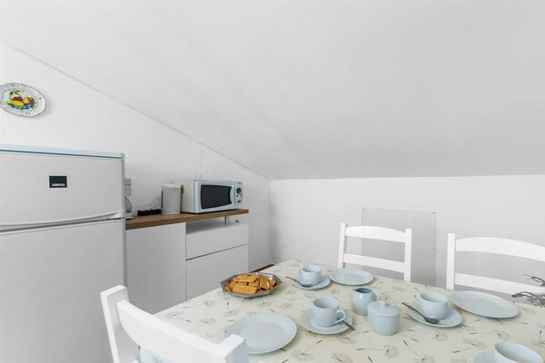 Foto van Appartement/vakantiehuis A6 Villa Falcon vlakbij de zee - Untagged