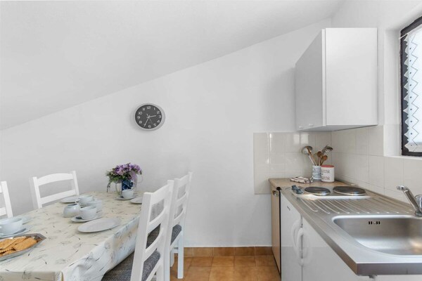 Foto van Appartement/vakantiehuis A6 Villa Falcon vlakbij de zee - Untagged