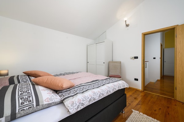 Foto van Gezellige villa met uitzicht - Vakantiehuis in Rojci - BedRoom