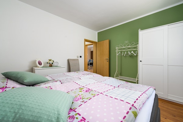 Foto van Gezellige villa met uitzicht - Vakantiehuis in Rojci - BedRoom