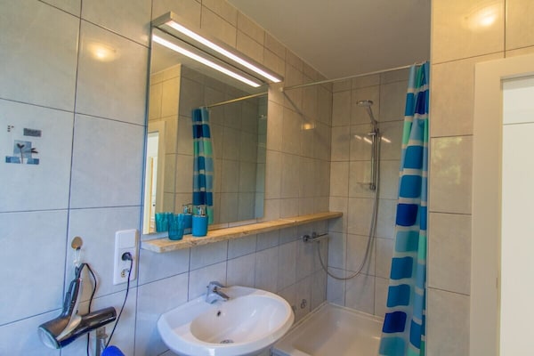 Foto van 1 Villa aan zee - Vakantiehuis in Novalja - Untagged