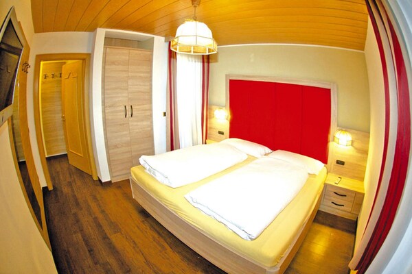 Foto van Appartement in Val Gardena bij skipistes - Vakantiehuis in Santa Cristina - BedRoom