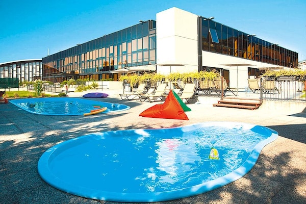 Foto van Residence Riviera Palace, Loano - Vakantiehuis in Loano - Pool