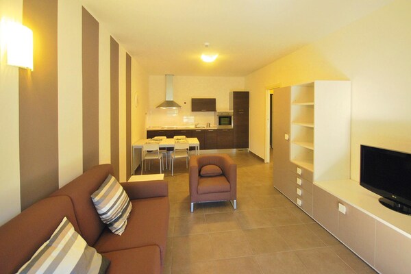 Foto van Residence Riviera Palace, Loano - Vakantiehuis in Loano - LivingRoom