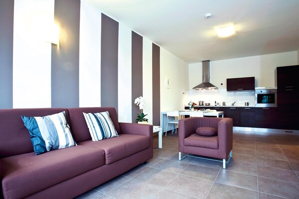 Foto van Residence Riviera Palace, Loano - Vakantiehuis in Loano - LivingRoom