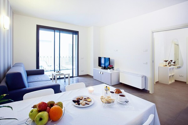 Foto van Residence Riviera Palace, Loano - Vakantiehuis in Loano - DiningRoom