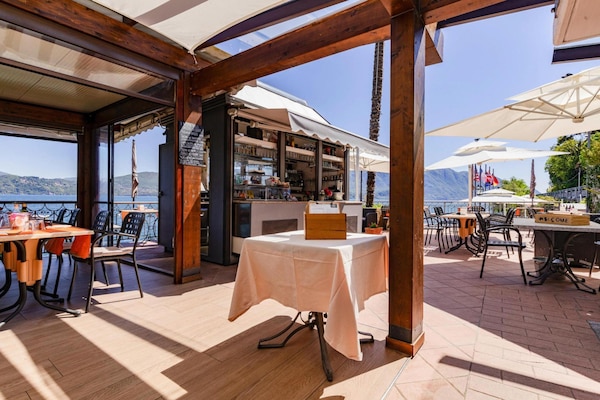 Foto van Residentie Casa & Vela met privéstrand in Oggebbio - AreaSummer1KM