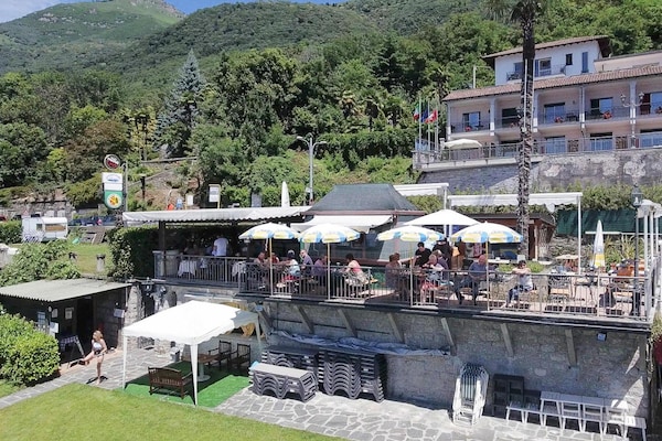 Foto van Residentie Casa & Vela met privéstrand in Oggebbio - AreaSummer1KM