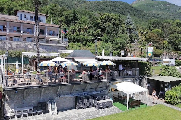 Foto van Residentie Casa & Vela met privéstrand in Oggebbio - AreaSummer1KM