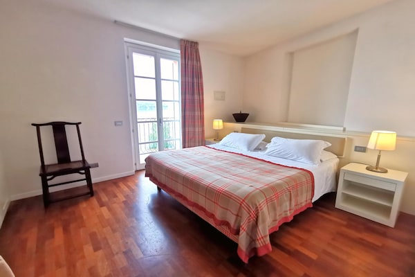 Foto van Residence Antico Verbano, Meina - Vakantiehuis in Meina - BedRoom