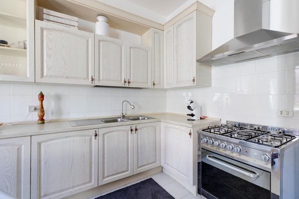 Foto van Appartement op 200 meter van het strand. - Vakantiehuis in Castelsardo - Kitchen