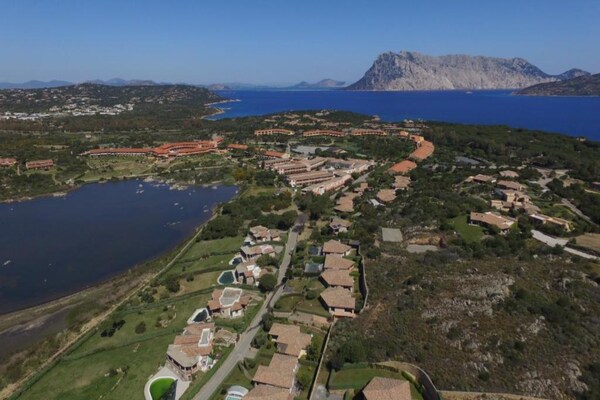 Foto van Residentie Porto Coda Cavallo in Sardinië - Vakantiehuis in San Teodoro - ExteriorSummer