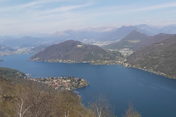 Foto van Appartement met één slaapkamer - Vakantiehuis in Brusimpiano Villaggio Montelago-San Gottardo - Untagged