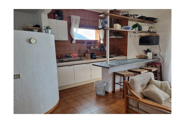 Foto van Appartement Panorama met zwembad - Vakantiehuis in Maccagno - Untagged