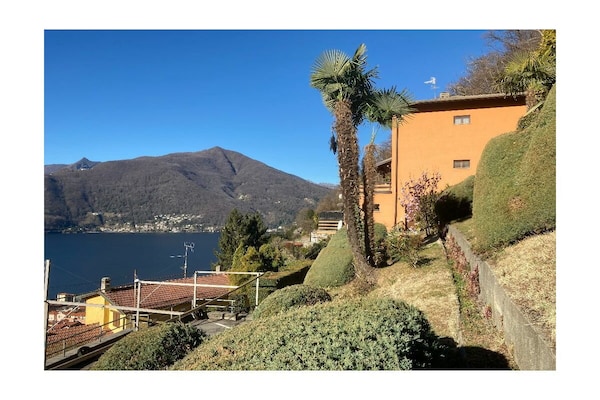 Foto van Appartement Panorama met zwembad - Vakantiehuis in Maccagno - Untagged