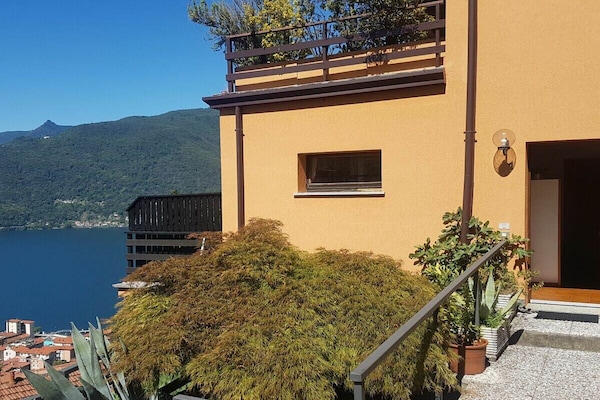 Foto van Appartement Panorama met zwembad - Vakantiehuis in Maccagno - Untagged