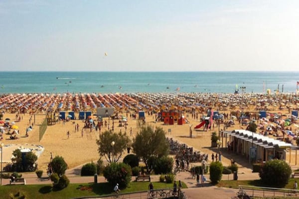 Foto van Ontspannend appartement in Caorle voor 7 personen - Vakantiehuis in Caorle (VE) - AreaSummer1KM