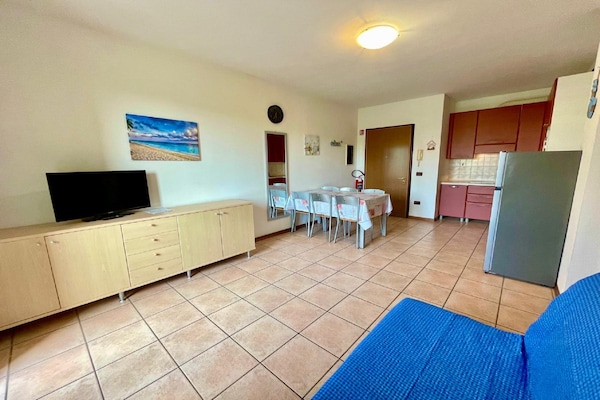 Foto van Ontspannend appartement in Caorle voor 7 personen - Vakantiehuis in Caorle (VE) - Kitchen