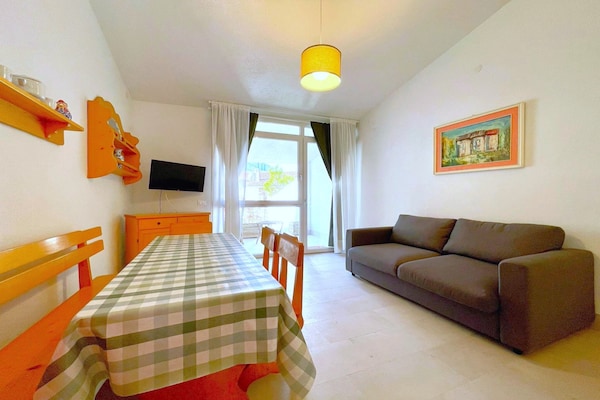 Foto van Stijlvolle villa in Caorle vlakbij het strand - Vakantiehuis in Porto Santa Margherita (VE) - LivingRoom