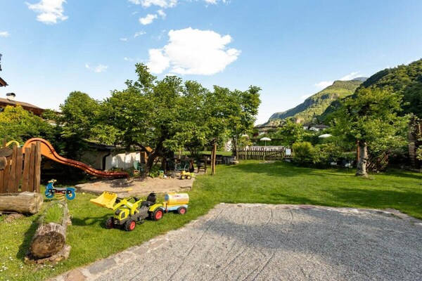 Foto van Roze Dame App. met balkon - Vakantiehuis in Nals - Untagged