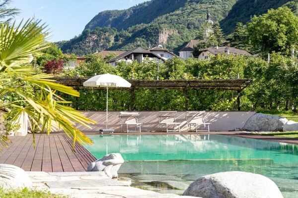 Foto van Roze Dame App. met balkon - Vakantiehuis in Nals - Untagged