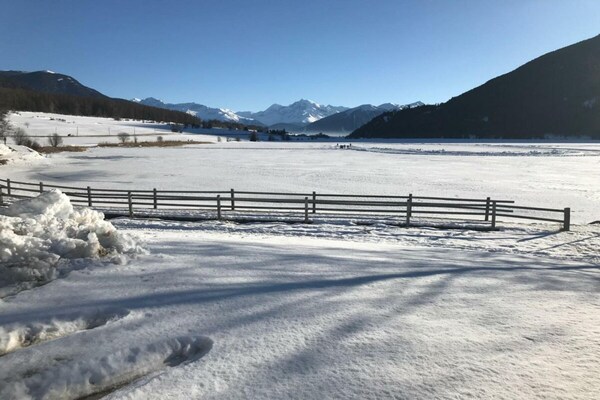 Foto van Aqua Vista Lakeside Apartments - Vakantiehuis in St. Valentin auf der Haide - Untagged