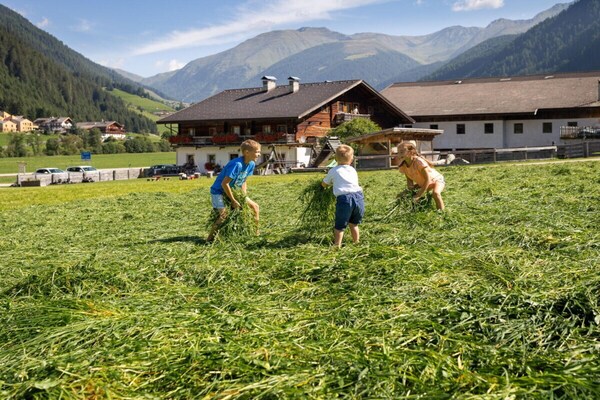 Foto van Berg op de boerderij - Vakantiehuis in Gsies - GardenSummer