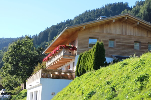 Foto van Boerderij in Innichen met zwembad - Vakantiehuis in Innichen - Untagged