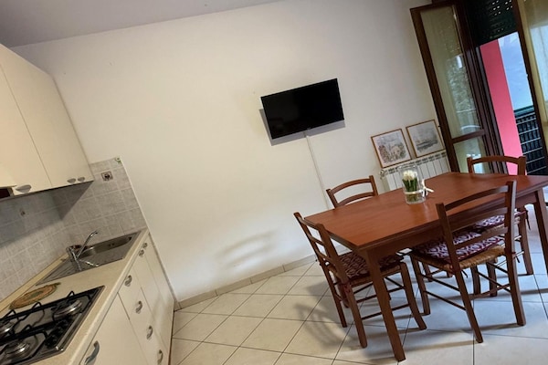 Foto van Rosolina Mare Centraal Appartement met Zwembad - Vakantiehuis in Rosolina Mare - DiningRoom