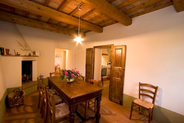 Foto van Ruim huis met zwembad - Vakantiehuis in Brisighella - DiningRoom