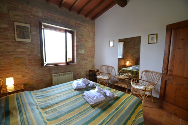 Foto van Romola Retreat: Toscaanse ontsnapping - Vakantiehuis in Montaione - BedRoom