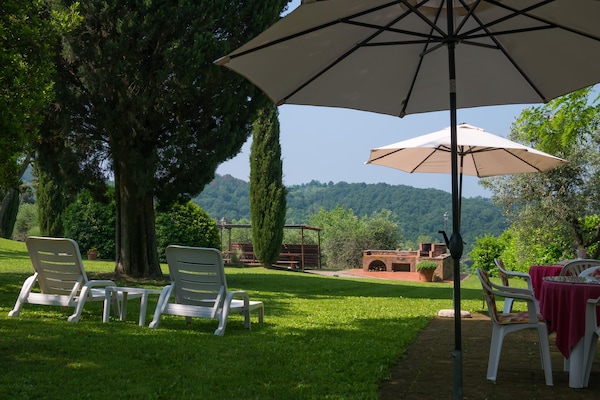 Foto van Romola Retreat: Toscaanse ontsnapping - Vakantiehuis in Montaione - GardenSummer