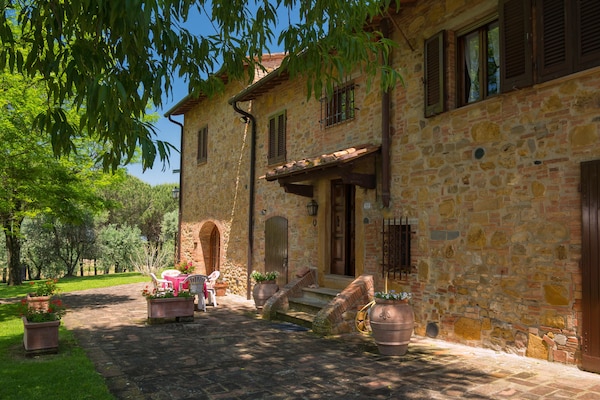 Foto van Romola Retreat: Toscaanse ontsnapping - Vakantiehuis in Montaione - GardenSummer