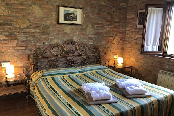 Foto van Romola Retreat: Toscaanse ontsnapping - Vakantiehuis in Montaione - BedRoom