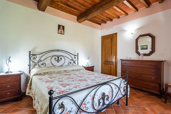Foto van Charmante boerderij met zwembad - Vakantiehuis in Castiglion Fiorentino - BedRoom